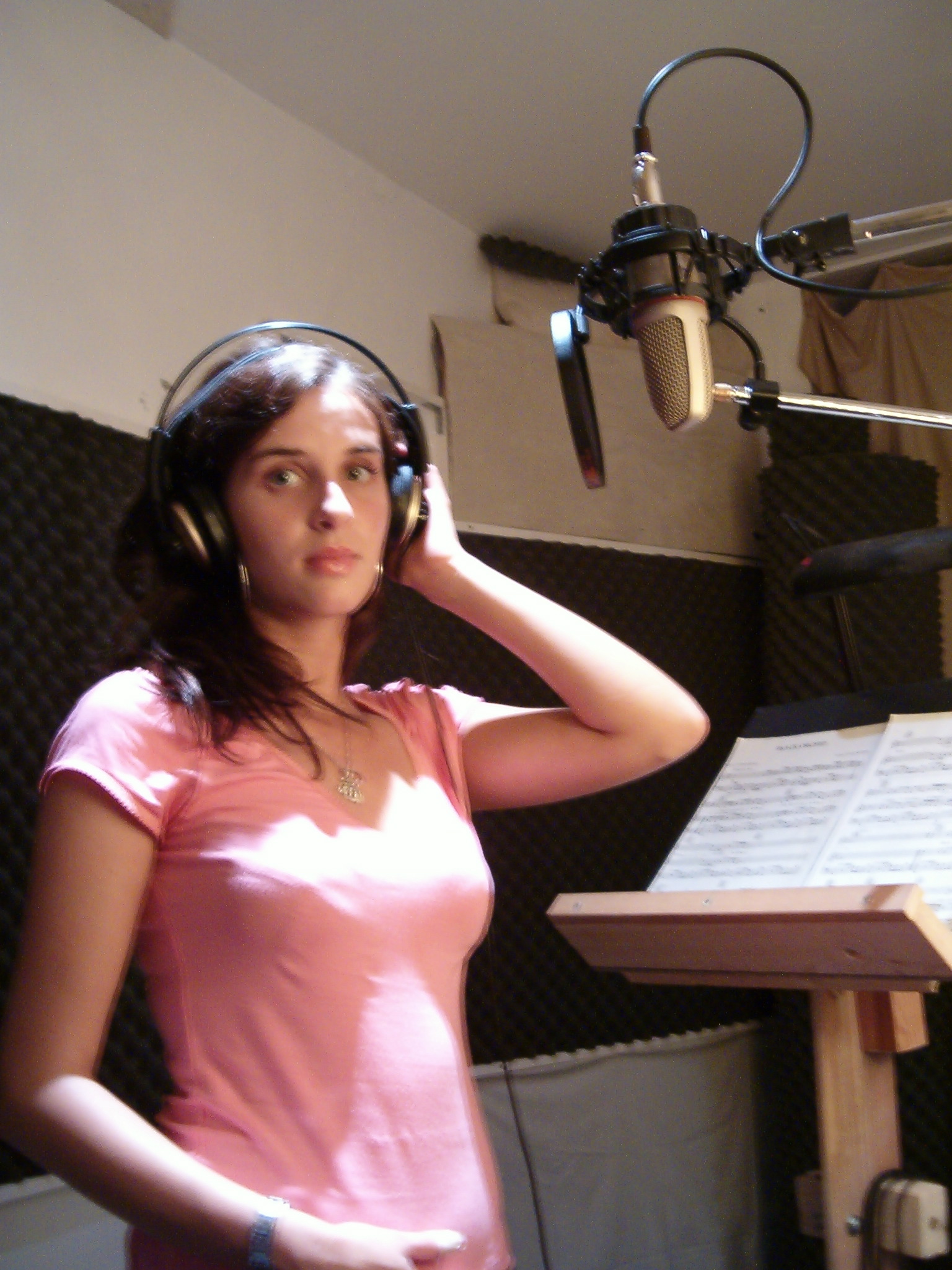 Eveleena in the studio